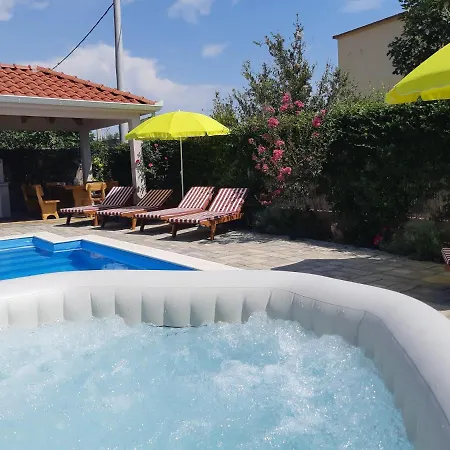Petra Villa *