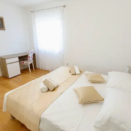 Petra Villa *